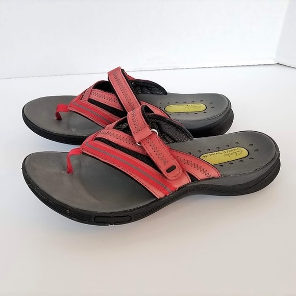 clarks women's wave coast flip flop